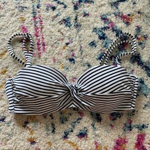 H&M Bandeau Bikini Top with Underwire